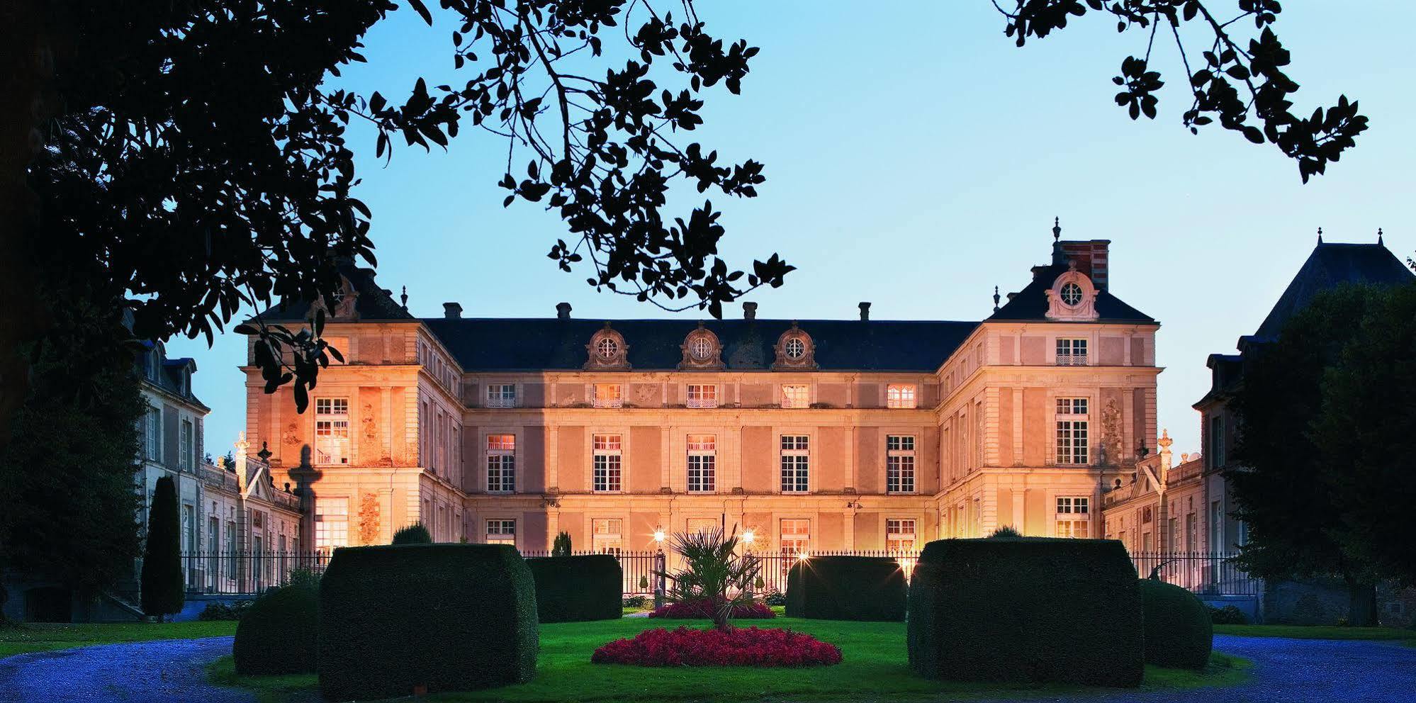 Chateau Colbert Maulévrier Zewnętrze zdjęcie